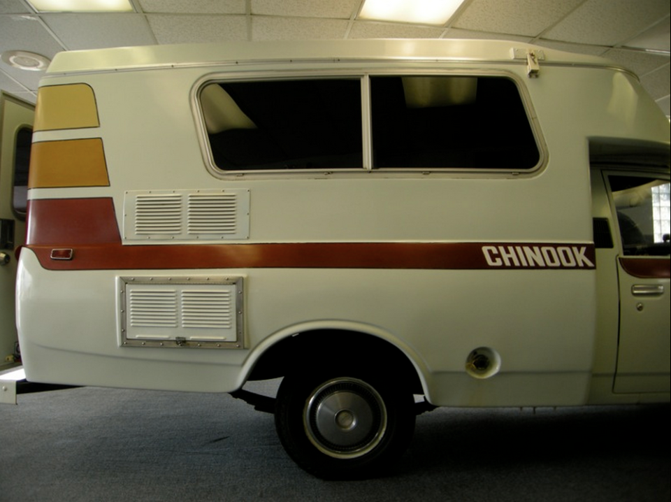 Toyota-Chinook-1977-perfect-camper-mini-rv-adventure-vehicle-29